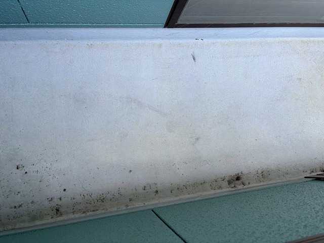 床端部の黒ずみ汚れ